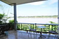 The Rim Riverside Guest House - 2-Star