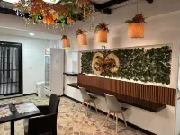Hotel Zuriel Boutique Hotels near Crespo