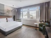 TITANIC Comfort Kurfürstendamm Hotels near Schöneberg