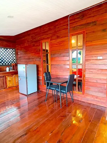 รูปภาพของอีสาน เปราซิม ปาร์ค