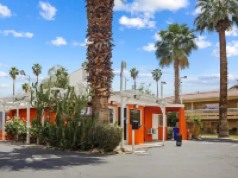 Sol Springs Inn Hotels in Cathedral City