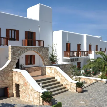 Eri Hotel