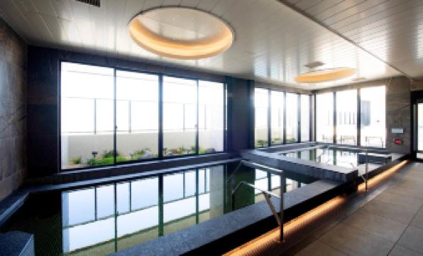 THE RISE OSAKA UNIVERSAL BAYSIDE