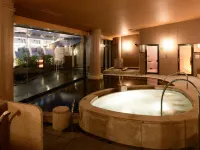 City Plaza Osaka  HOTEL & SPA - suối nước nóng