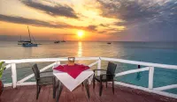 Amaan Beach Bungalows - Ocean View