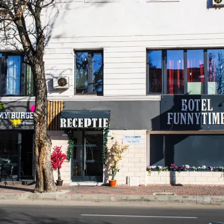 Hotel Funnytime