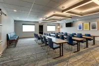 Holiday Inn Express KENNER - NEW ORLEANS AIRPORT by IHG