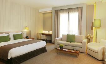 ParkTower Suites