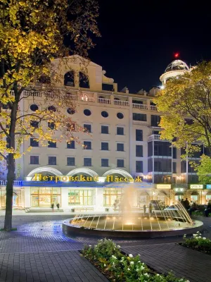 Petrovskij Passazh Hotel