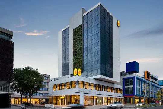 Super 8 by Wyndham Koblenz