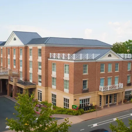 Courtyard Charlottesville - University Medical Center