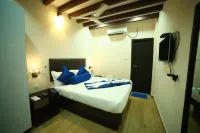 Sapphire Inn