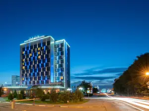 Cosmos Novosibirsk Hotel