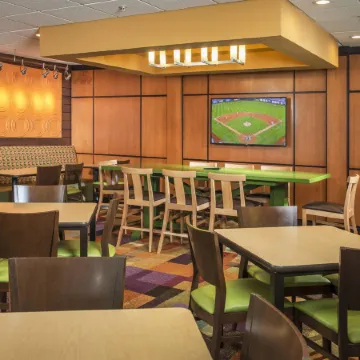 Fairfield Inn & Suites Frederick