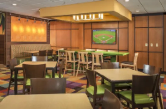 Fairfield Inn & Suites Frederick