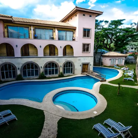 Corto del Mar Hotel