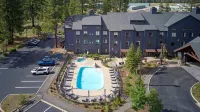 Martis Valley Lodge, Tapestry Collection by Hilton - Pools
