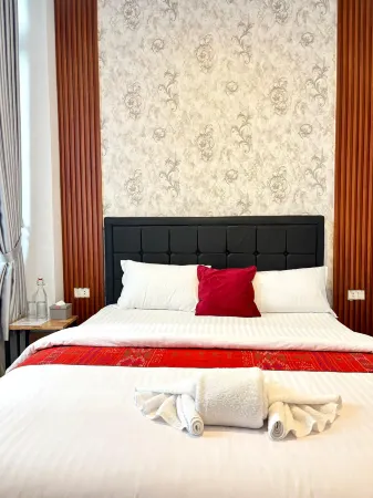 Sopo Haven Hotel Отели в г. Bah Kapul