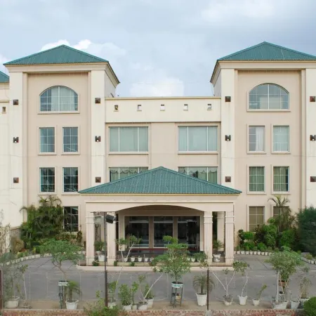 Midtown Grand