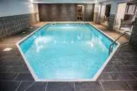 Gomersal Park Hotel & Spa - Pools