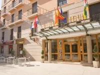 Hotel Tibur Hotels near Arrabal
