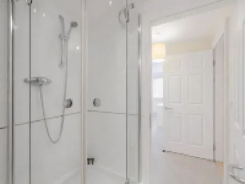 Roomspace Apartments -The Courtyard Hotels in Wimbledon