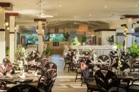 Fiji Gateway Hotel - Breakfast