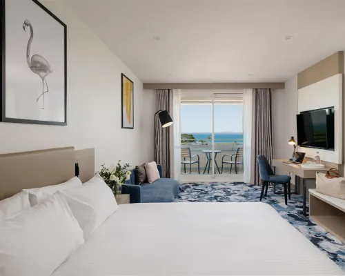 voco DARWIN SUITES by IHG Hotels near Wanguri