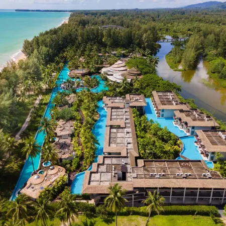 The Haven Khao Lak Отели рядом с достопримечательностью «Пляж White Sand»