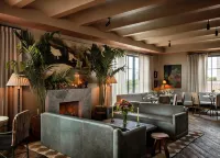 The Nickel Hotel - 4-Star