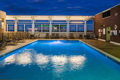 DoubleTree by Hilton Charlotte City Center