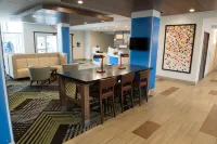Holiday Inn Express & Suites Louisville N - Jeffersonville