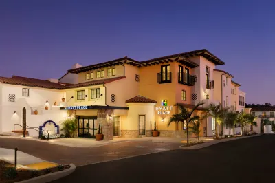 Hyatt Place Santa Barbara Hôtels à proximité de : A.C. Postel Rose Garde