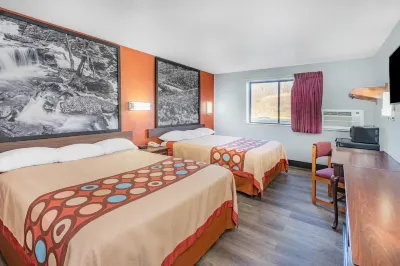 Super 8 by Wyndham Waynesburg Hotel a Franklin Township