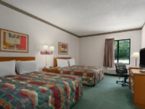 Days Inn by Wyndham Jefferson City Hotels in Cole County