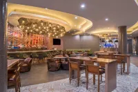 โรงแรม Indigo Frisco บาย IHG - ที่มีบาร์