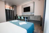 Zolotaya Podkova Hotel Hotels in Arkhipo-Osipovka