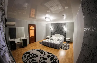 Asteriya Hotel T-34 Monument 주변 호텔