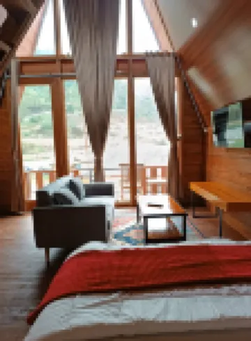 Godieng Cabin