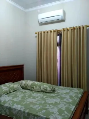 Wien Homestay 2 Cirebon - F9 Family Homestay Hotels in Talun