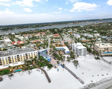 ทรอปิคัล บีช รีสอร์ท โรงแรมในซาราโซตา