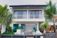 Tabebuya Resto & Resort Hotels in Bulu