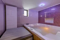 Golden Time Hotel - ที่มีสปา