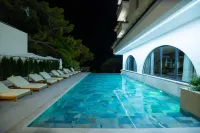 Great White Hotel - Wifi