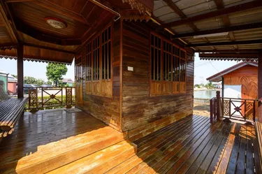 รูปภาพของบึงสัมปทวน นครชัยศรี รีสอร์ท