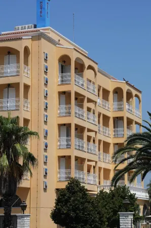 Sunset Hotel Отели в г. Гувья