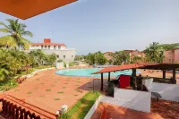 The Byke Old Anchor Beach Resort & Spa Отели в г. Кавелоссим