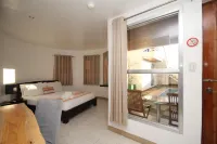 Bluewaves Westcliff Villa