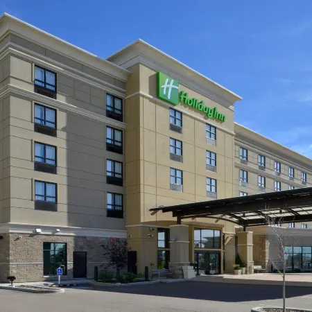 Holiday Inn Express & Suites EDMONTON-INTERNATIONAL AIRPORT by IHG