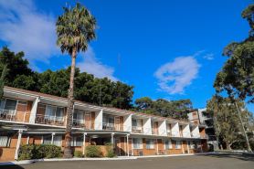 The Palms Motel - Formerly Flinders Motel